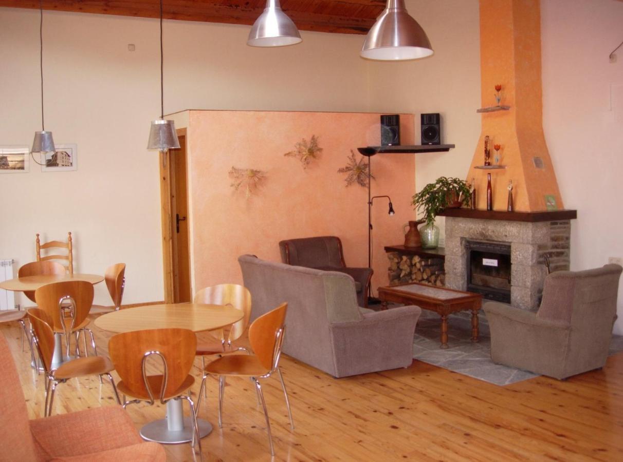 Hostal Pas De La Pera Aransá 外观 照片