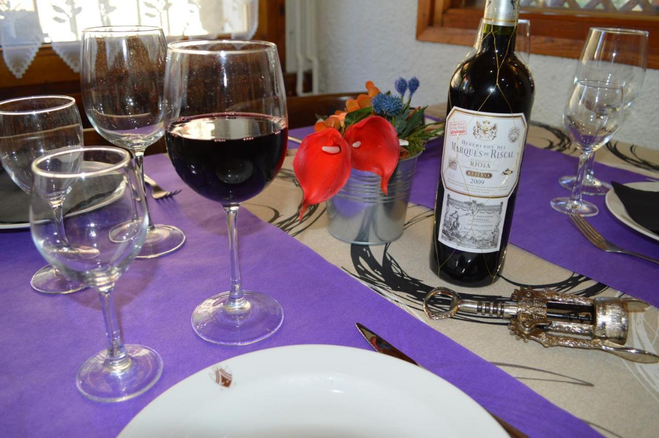Hostal Pas De La Pera Aransá 外观 照片