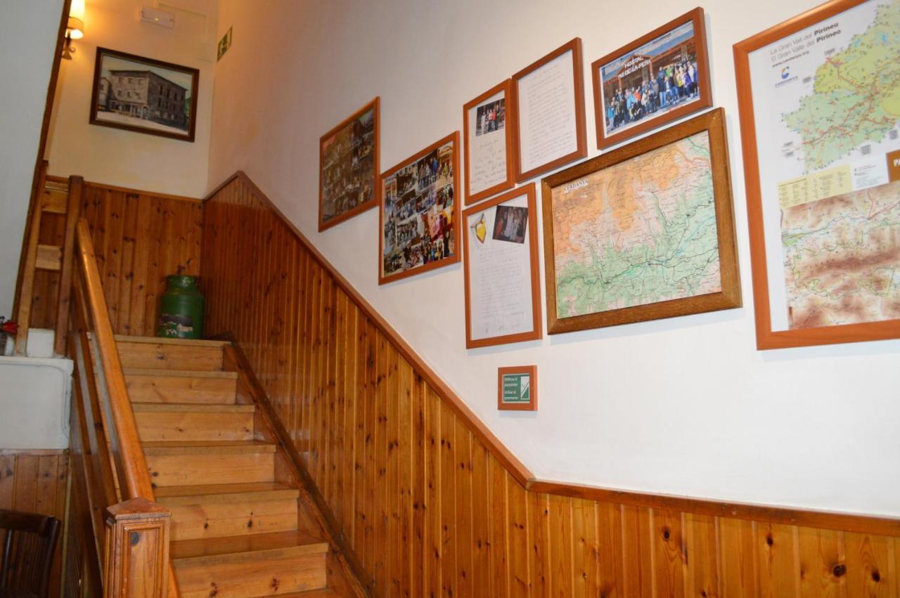 Hostal Pas De La Pera Aransá 外观 照片